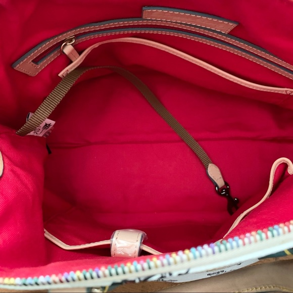 Like-new Disney Dooney & Bourke Disneyana satchel - Picture 4 of 13